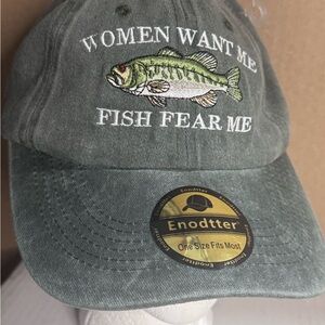 Men’s Gray Fish Embroidered Cap NWOT one size super soft
